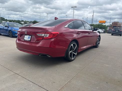 Used 2018 Honda Accord Sport image 5