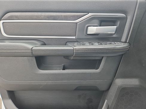 Used 2024 RAM 2500 Big Horn image 14