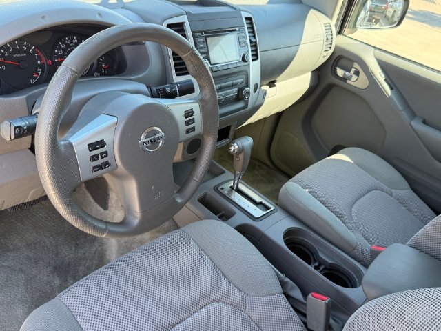 Used 2017 Nissan Frontier SV RWD image 10