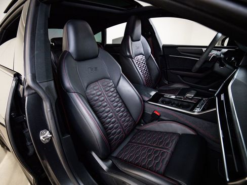 Used 2023 Audi RS 7 Sportback image 29