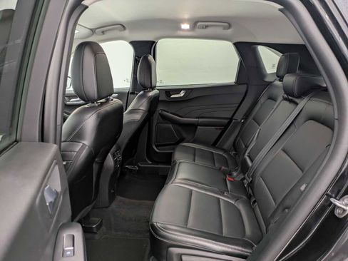 Used 2025 Ford Escape Platinum image 20