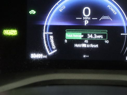 Certified 2025 Toyota Camry LE FWD image 39