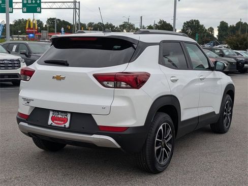 New 2026 Chevrolet TrailBlazer LT w/ Convenience Package image 3