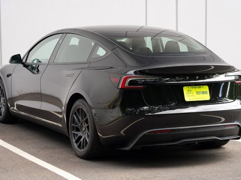 Used 2024 Tesla Model 3 RWD image 53