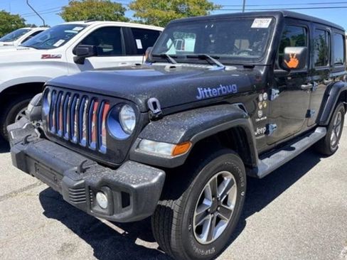 Used 2020 Jeep Wrangler Unlimited Sahara AWD/4WD image 8