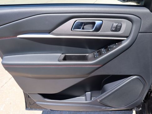 New 2026 Ford Explorer ST-Line w/ ST-Line Street Pack AWD/4WD image 19