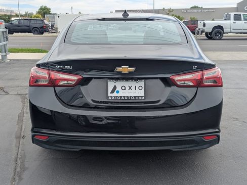 Used 2022 Chevrolet Malibu LT FWD image 6