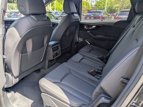 New 2026 Audi Q7 3.0T Premium Plus AWD/4WD image 8