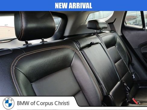 Used 2019 GMC Terrain SLT w/ Preferred Package image 12