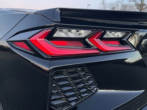 Used 2023 Chevrolet Corvette Stingray Coupe w/ 1LT image 41