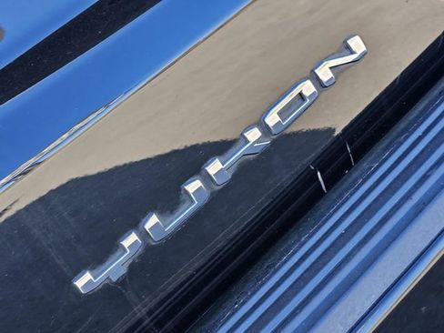 Used 2021 GMC Yukon Denali w/ Denali Ultimate Package image 11