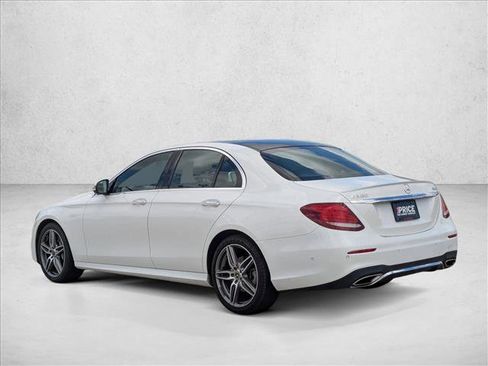 Used 2019 Mercedes-Benz E 300 4MATIC image 7