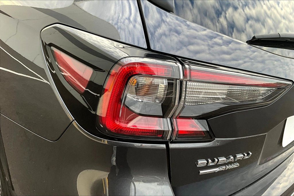Used 2024 Subaru Outback Touring XT w/ Tech Package 3 AWD/4WD image 23