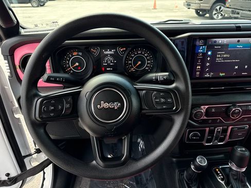 Used 2026 Jeep Wrangler Unlimited Sport AWD/4WD image 14
