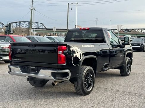 Used 2025 Chevrolet Silverado 3500 W/T AWD/4WD image 6