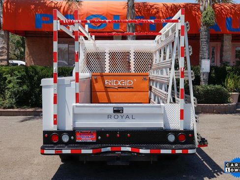 Used 2019 Ford Transit 350 138 DRW w/ Premium Package image 9