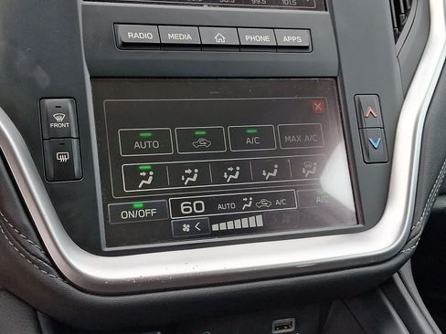 Used 2024 Subaru Outback w/ Popular Package #1A AWD/4WD image 16