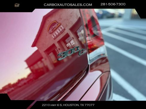 Used 2023 Chrysler 300 C RWD image 29