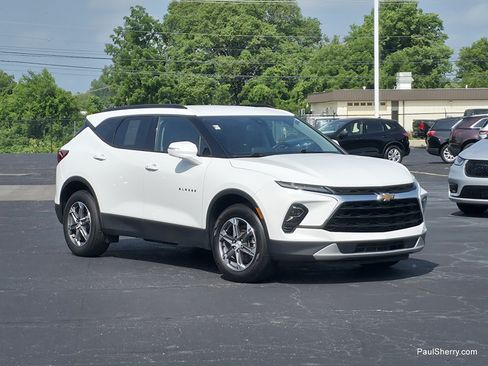 Used 2024 Chevrolet Blazer LT AWD/4WD image 7