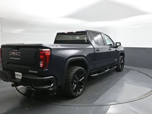 Used 2023 GMC Sierra 1500 Elevation w/ X31 Off-Road Package image 8