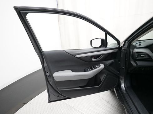 Used 2025 Subaru Outback Premium w/ Popular Package #1A image 29