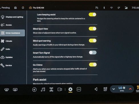 Used 2023 Rivian R1S Launch Edition AWD/4WD image 37