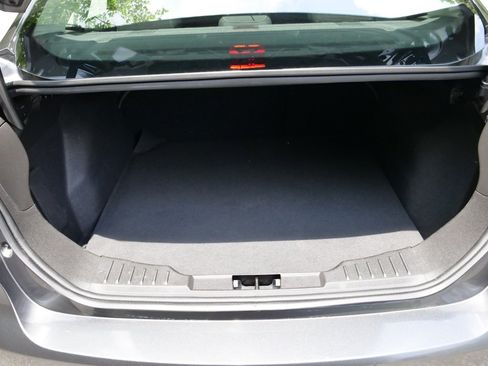 Used 2018 Ford Focus S FWD image 21