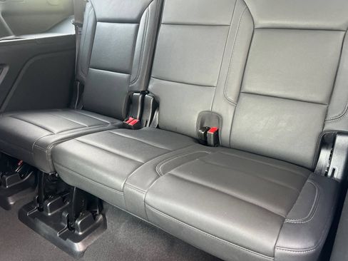 Used 2024 Chevrolet Tahoe LT AWD/4WD image 12