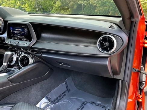 Certified 2022 Chevrolet Camaro SS image 24
