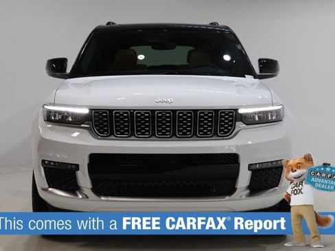 Used 2025 Jeep Grand Cherokee L Summit w/ Luxury Tech Group V AWD/4WD image 2