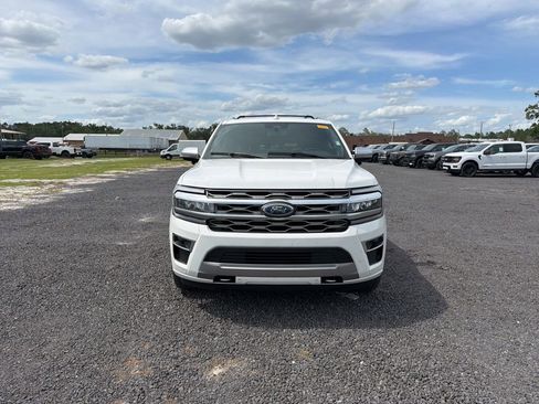 Used 2023 Ford Expedition Platinum AWD/4WD image 9