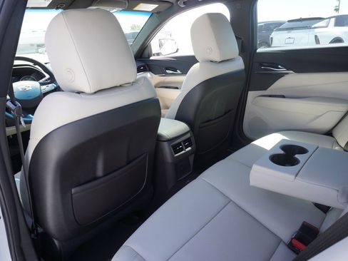 New 2025 Cadillac CT4 Premium Luxury image 10