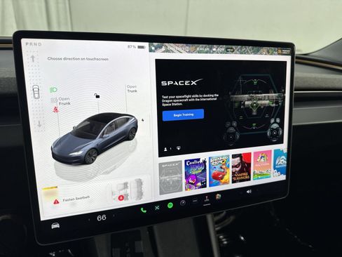 Used 2024 Tesla Model 3 Standard Range RWD image 43