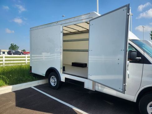 New 2024 Chevrolet Express 3500 w/ Power Convenience Package RWD image 12