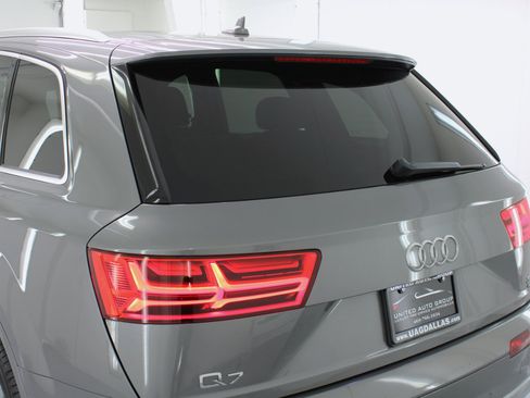 Used 2017 Audi Q7 3.0T Premium Plus image 20