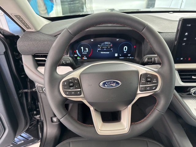 Used 2026 Ford Explorer Active w/ Active Comfort Package AWD/4WD image 26