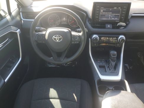Used 2021 Toyota RAV4 XLE image 16