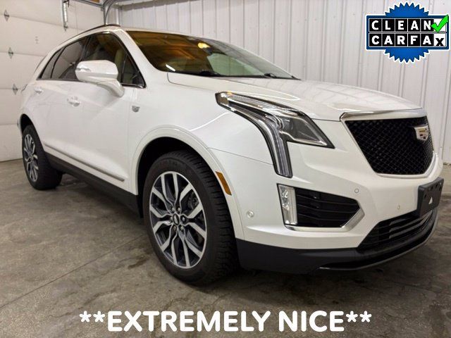 Used 2021 Cadillac XT5 Sportv w/ Platinum Package AWD/4WD image 1