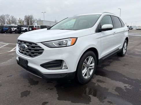 Used 2020 Ford Edge SEL w/ Cold Weather Package image 9