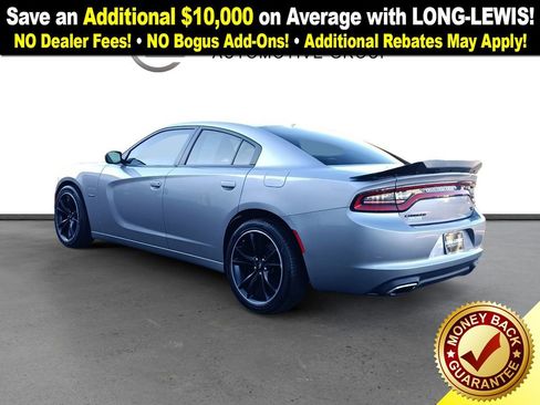 Used 2017 Dodge Charger R/T w/ Blacktop Package image 4