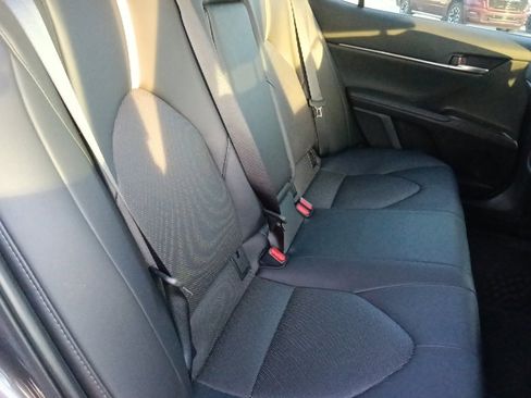 Used 2024 Toyota Camry XLE image 28