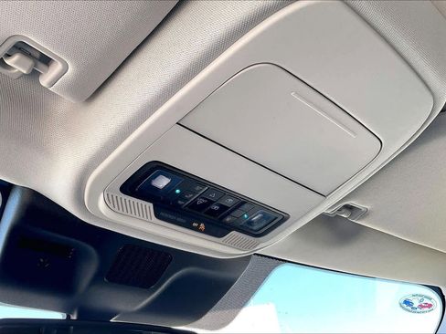 Used 2025 Ford Expedition Max Active image 33