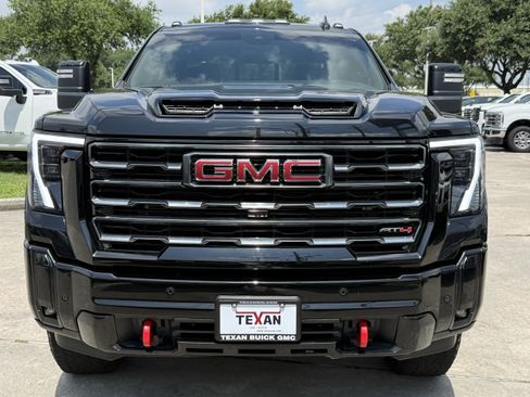 Used 2025 GMC Sierra 2500 AT4 AWD/4WD image 10
