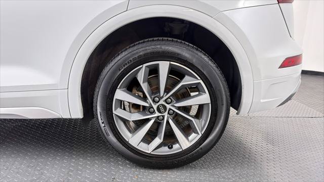 Used 2023 Audi Q5 2.0T Premium Plus w/ Premium Plus Package AWD/4WD image 37
