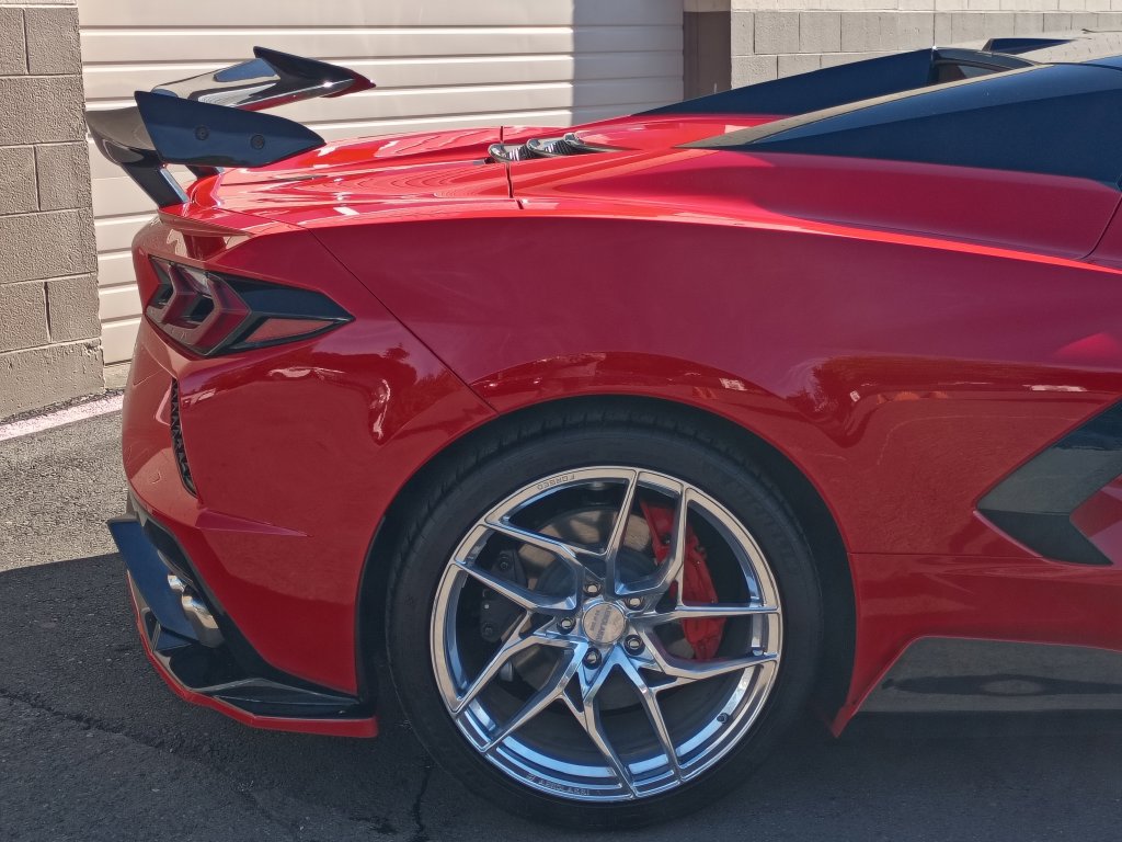 Used 2023 Chevrolet Corvette Stingray Premium Conv w/ Battery Protection Package RWD image 4