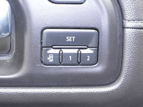 Used 2021 Chevrolet Silverado 1500 High Country w/ LPO, Dark Essentials Package AWD/4WD image 20