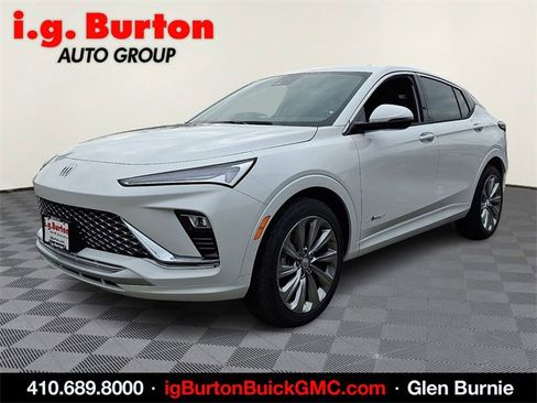 New 2026 Buick Envista Avenir image 2