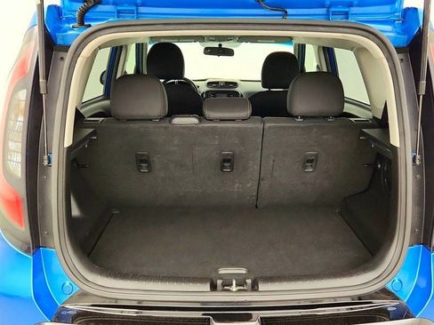 Used 2016 Kia Soul + w/ Designer's Package FWD image 21