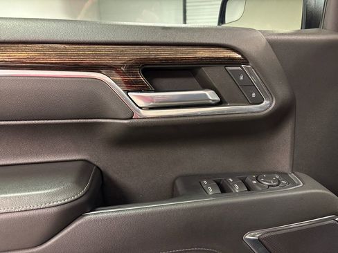Used 2022 GMC Sierra 1500 Elevation image 22