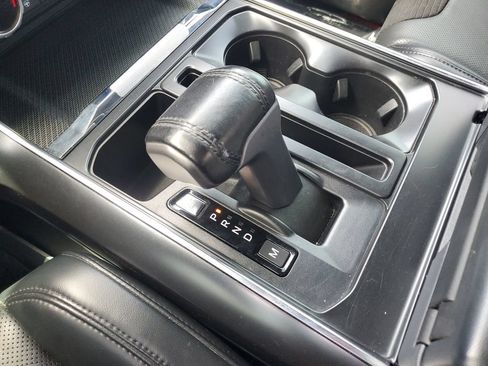 Used 2022 Ford F150 Raptor w/ Raptor 37 Performance Package AWD/4WD image 27